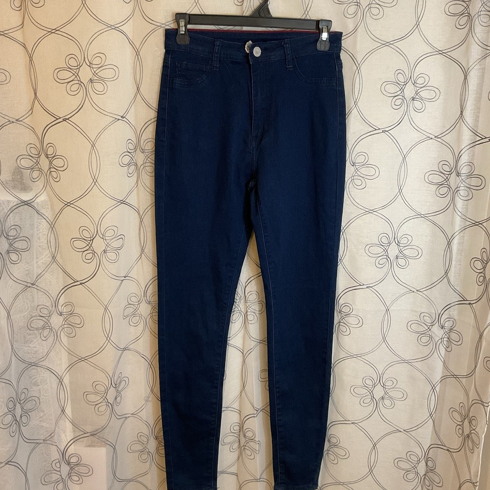 NWT Woman's Lover Brand‎ Stretch Dark Blue Jeans. Size Medium